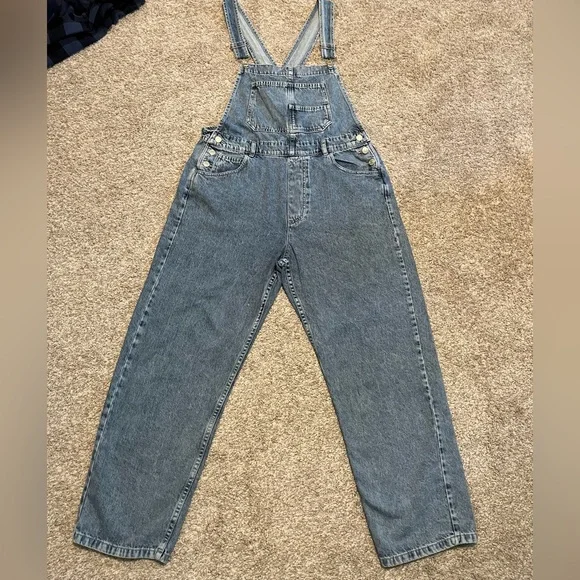 WE THE FREE Ziggy Blue Denim Women’s Overalls (size L) - Picture 3 of 15